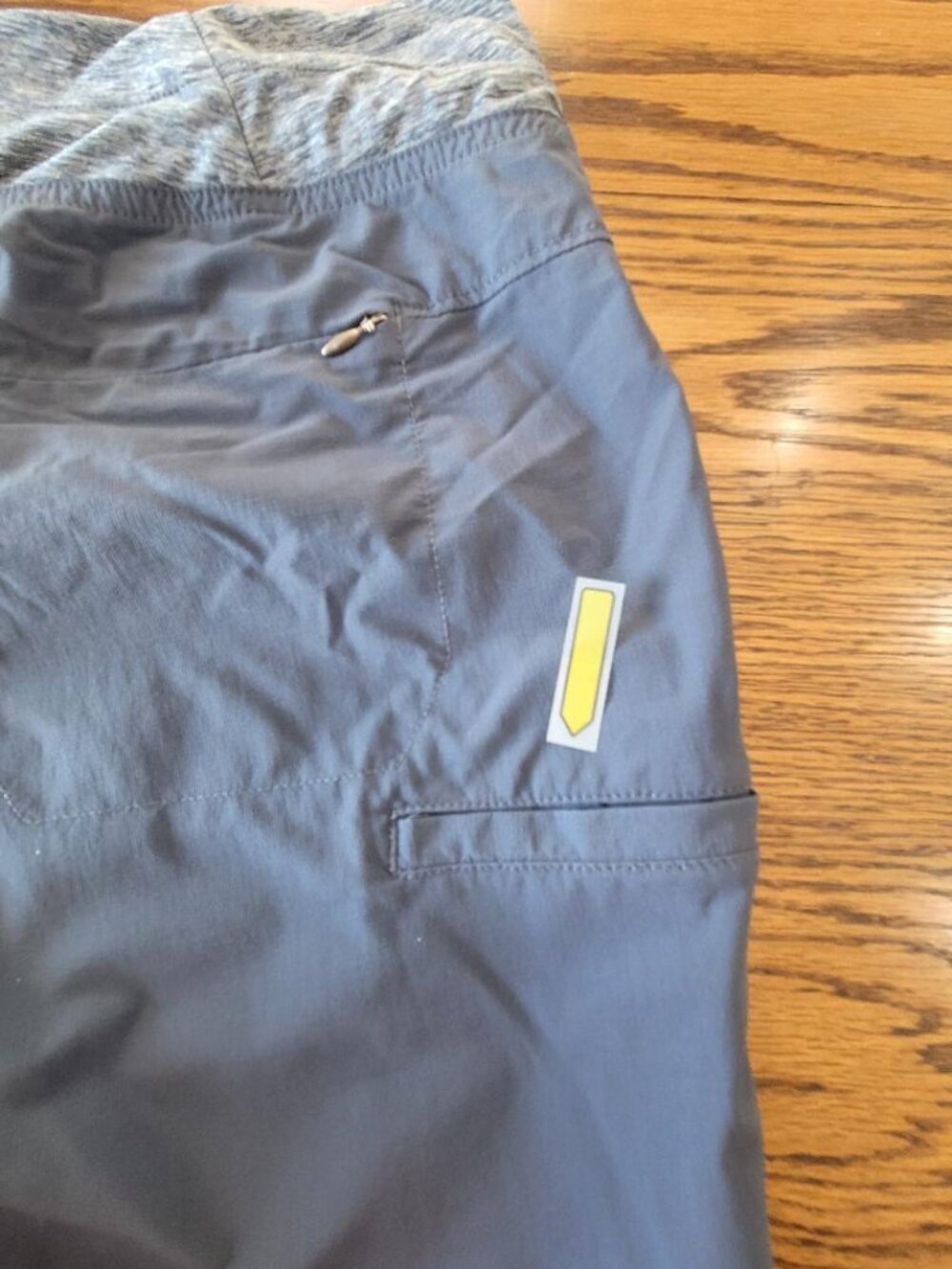 Duluth Trading Women's Armachillo Shorts, Size 14 - Picture 5 of 7